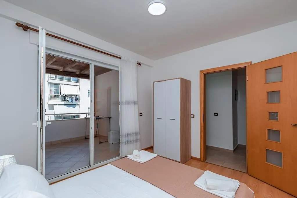 Grand View Apartment Durrës